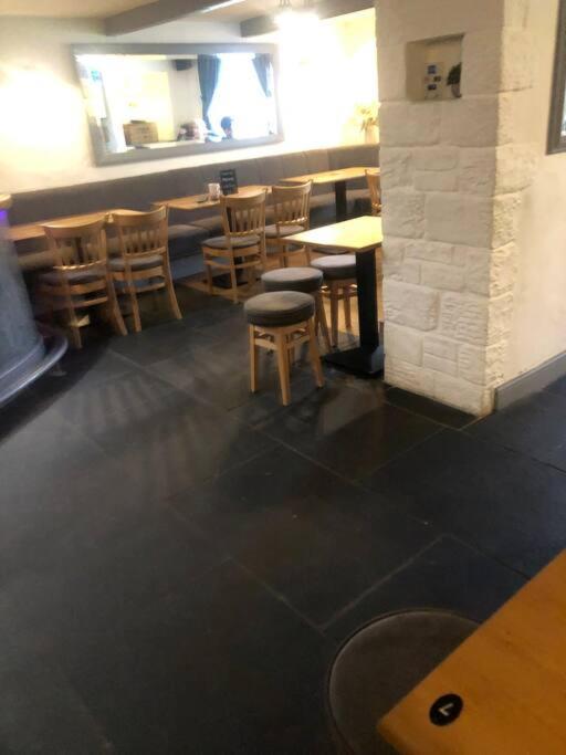 2 Bedroom Apartment, Cononley Near Skipton Exteriör bild