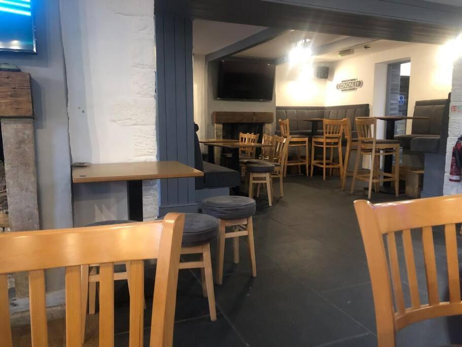 2 Bedroom Apartment, Cononley Near Skipton Exteriör bild